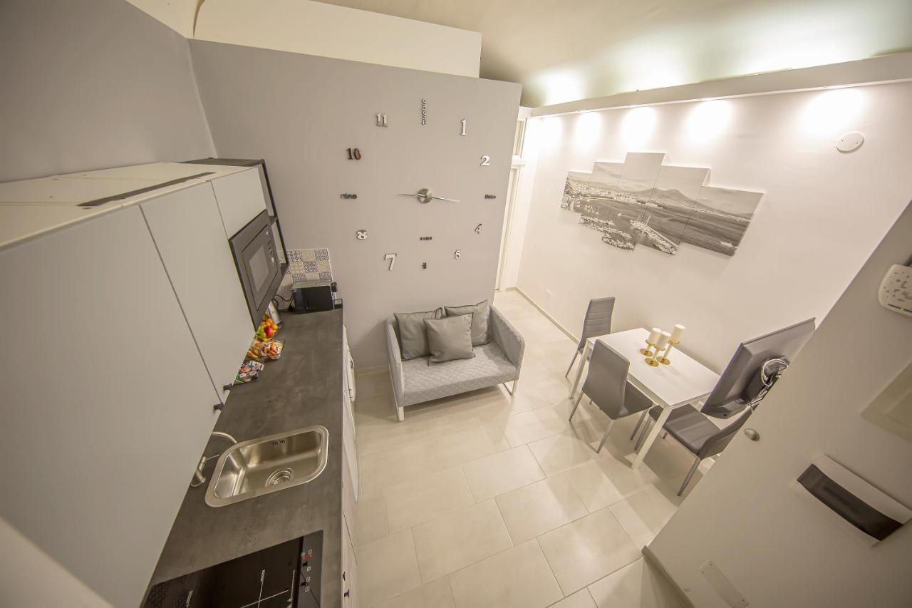 Olina Apartments N.6 Νάπολη Εξωτερικό φωτογραφία